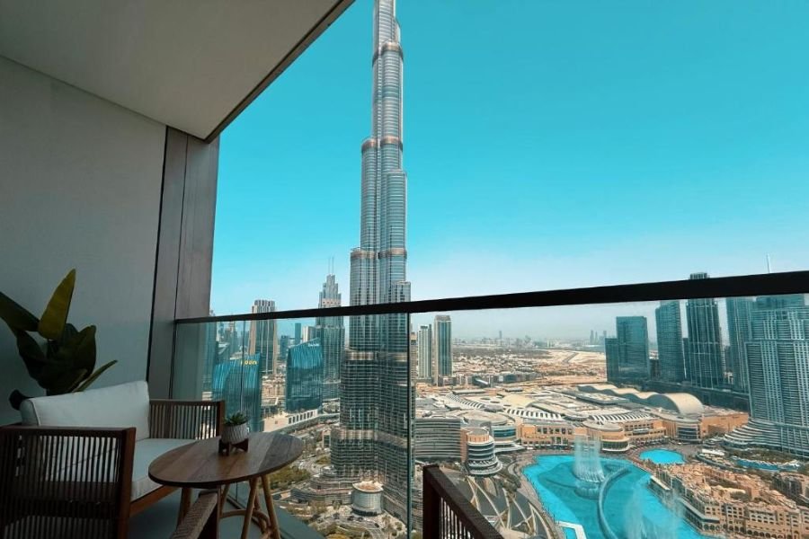 Burj Khalifa: Hotel Inside Dubai's Iconic Tower 2026