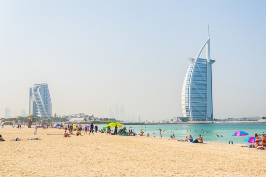 Discover Dubai's Best Beaches: Sun, Sand & Ultimate Beach Guide