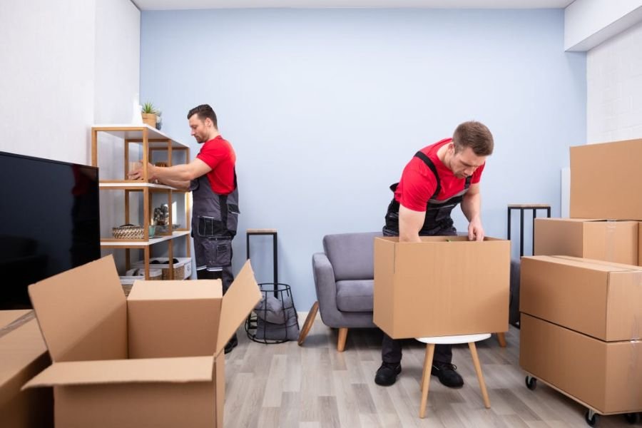 Local vs Long-Distance Villa Movers in Dubai: What to Know
