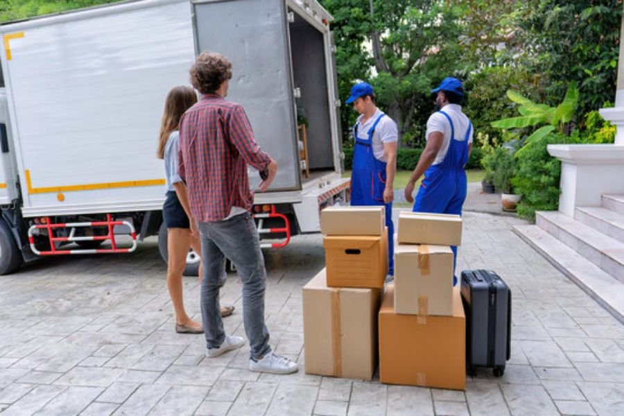 Logistics vs Packers & Movers: Key Differences Explained