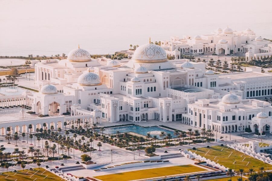 Top 10 Things To See And Do in Abu Dhabi 2026